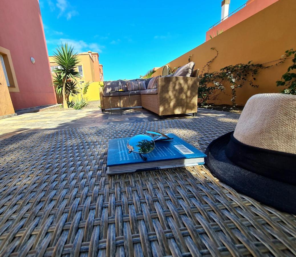 Casa Zalla 110M2, 200M2 Garden, Pool, 1Gb Wi-Fi, Private Parking Corralejo Bagian luar foto