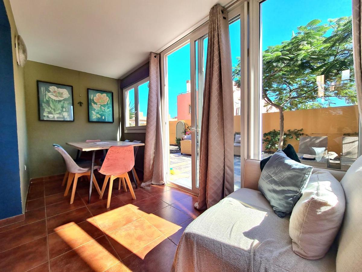 Casa Zalla 110M2, 200M2 Garden, Pool, 1Gb Wi-Fi, Private Parking Corralejo Bagian luar foto